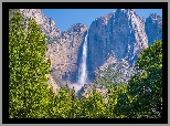 Park Narodowy Yosemite, Kalifornia, Stany Zjednoczone, Góry, Drzewa, Wodospad